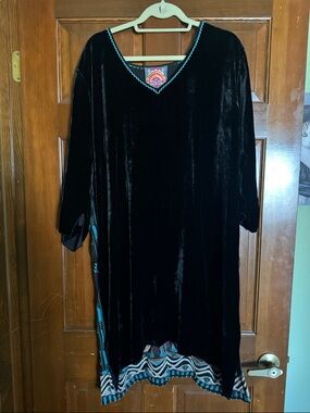Johnny Was XL Black Velvet Dress with Teal Embroidered Trim